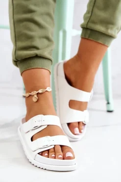 Sale Damskie buty S.Barski Gumowe Klapki Ze Sprzączką Białe Corina Biały