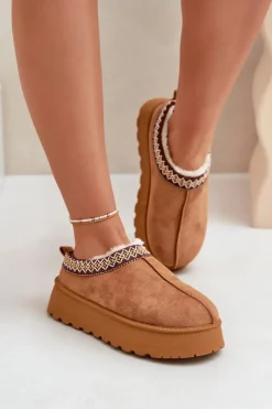 Online Boto Kapcie Śniegowce Na Platformie Z Haftem Camel Tamilda