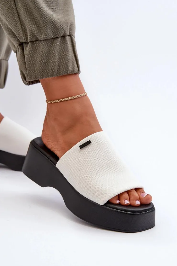 Big Star Shoes Klapki Damskie Big Star|Klapki Damskie Klasyczne*Klapki Damskie Big Star NN274022 Białe