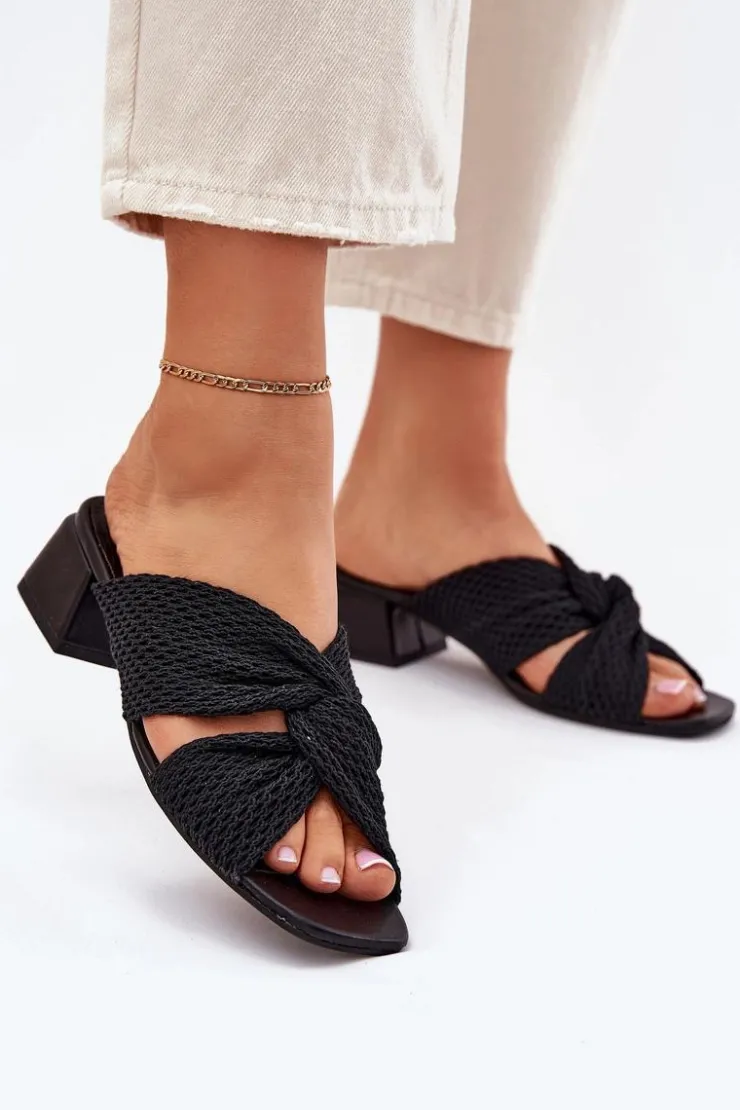 Damskie Maciejka Klapki Damskie Na Klocku 06955-01 Czarne