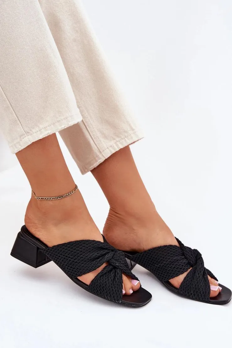 Damskie Maciejka Klapki Damskie Na Klocku 06955-01 Czarne