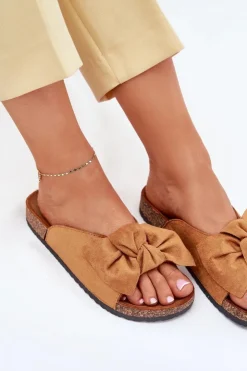 Online Boto Klapki Damskie Na Korkowej Podeszwie Kokardką Camel Seressa Brązowy