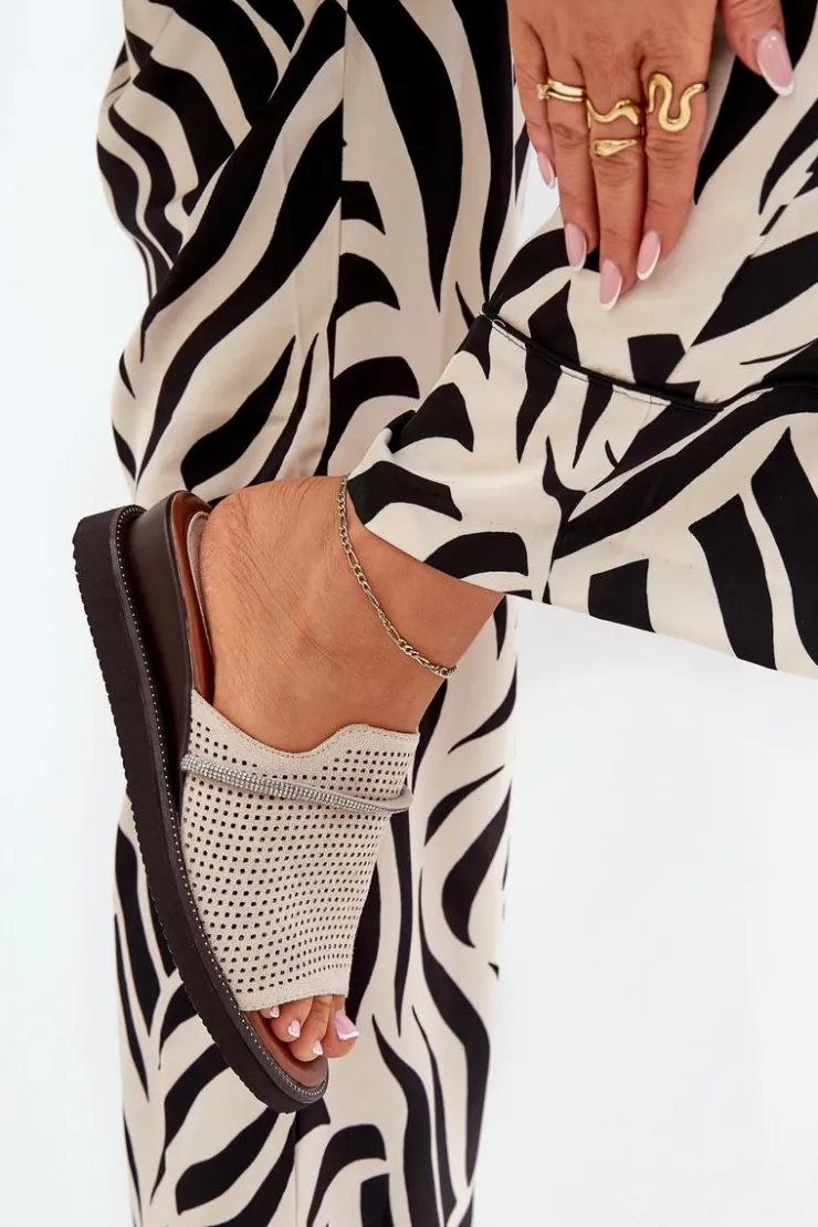 Online Boto Klapki Damskie Na Koturnie Z Ozdobnym Paseczkiem Beżowe Teriwes Beżowy