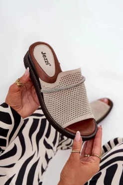 Online Boto Klapki Damskie Na Koturnie Z Ozdobnym Paseczkiem Beżowe Teriwes Beżowy