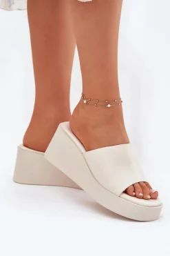 New Boto Klapki Damskie Na Koturnie Eko Skórzane Jasnobeżowe Obenae Beżowy