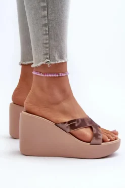 Damskie Ipanema Klapki Damskie Na Koturnie 83520 High Fashion Slide Fem Beżowe