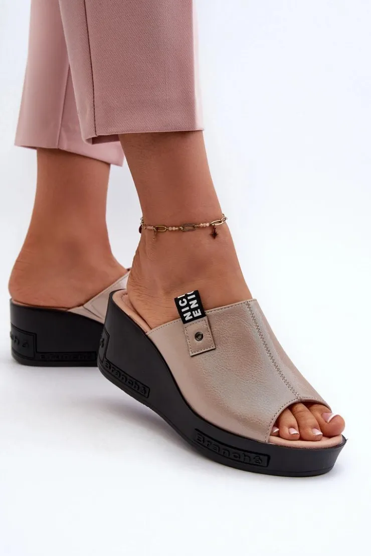 New Buty damskie Vinceza Klapki Damskie Na Koturnie Złote Vleni