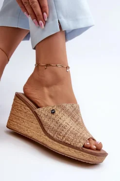 Damskie Buty Sergio Leone Klapki Damskie Na Koturnie Sergio Leone KL213 Beżowe