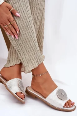 Discount Damskie buty S.Barski Klapki Damskie Na Płaskim Obcasie Z Ozdobą S.Barski KV51-013 Srebrne Srebrny