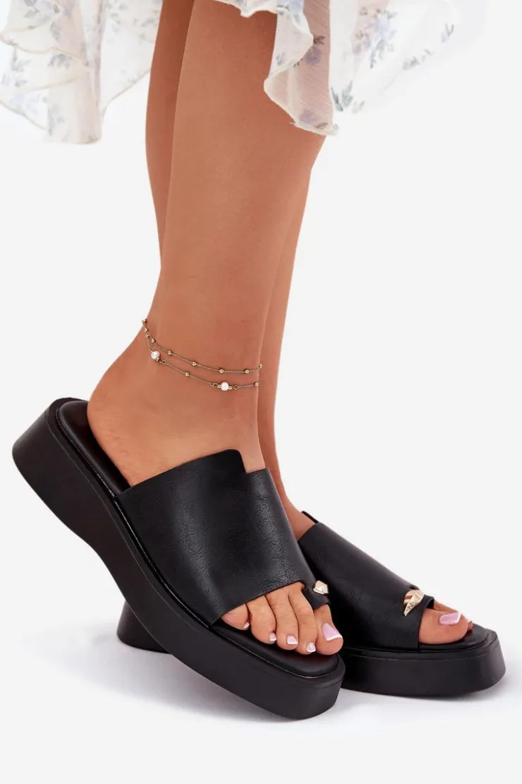 Damskie Evento Klapki Damskie Na Platformie Z Ozdobnym Detalem Czarne Linosea