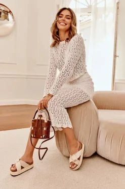 New Boto Klapki Damskie Na Platformie Z Plecionką I Złotą Klamrą Beżowe Filazzia