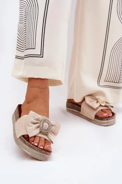 Damskie Boto Klapki Damskie Na Platformie Z Kokardką I Ozdobną Broszką Beżowe Lenela