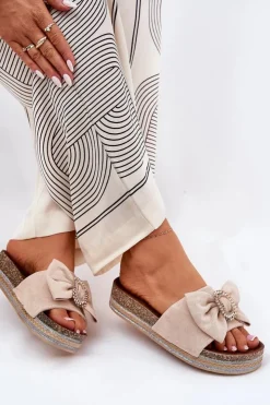 Damskie Boto Klapki Damskie Na Platformie Z Kokardką I Ozdobną Broszką Beżowe Lenela