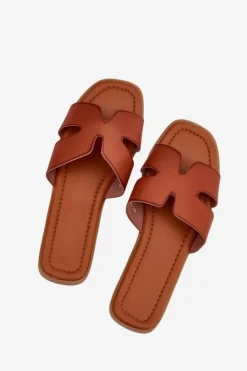 Boto Klapki Damskie Klasyczne*Klapki Damskie Płaskie Z Wycięciami Camel Salyra Brązowy