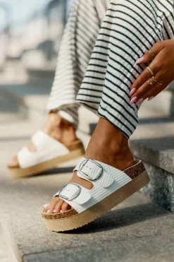 Best Lee Cooper Klapki Damskie Platformie Z Klamrami LCW-25-35-3496L Białe