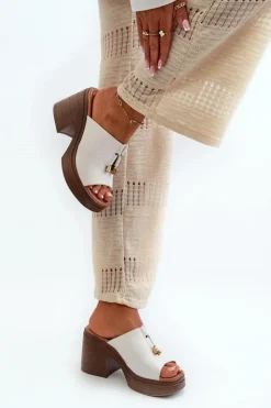 Discount Buty damskie Vinceza Klapki Damskie Z Eko Skóry Na Platformie I Klocku Białe Dafira