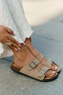 Outlet Evento Klapki Damskie Z Klamrami Na Korkowej Platformie Beżowe Galurena