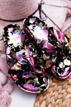 Discount Boto Klapki Na Korkowej Podeszwie Czarne W Kwiaty Wendy