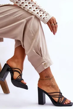 Boto Klapki Na Obcasie*Klapki Na Obcasie Z Paseczkami Czarne Beckie