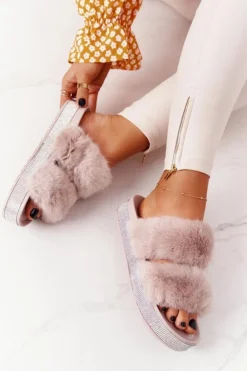 Sale Boto Klapki Na Platformie Z Futerkiem I Cyrkoniami Beżowe Wow!