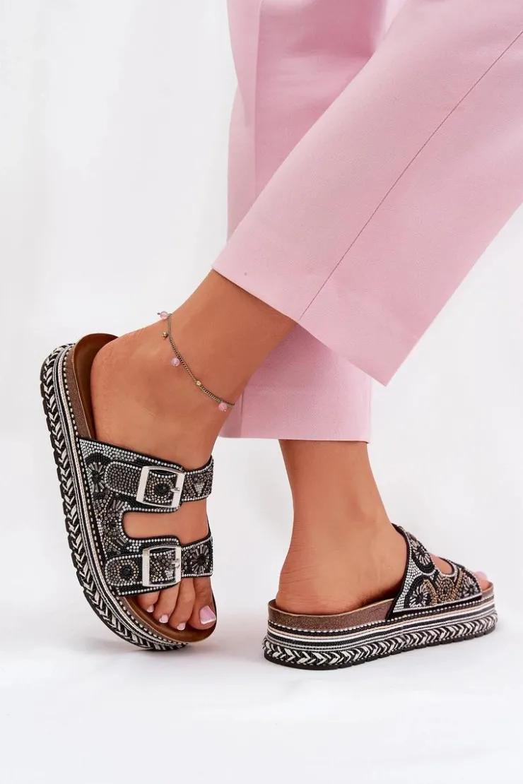 Hot Boto Klapki Ze Zdobieniem I Klamrami Na Platformie Czarne Mellene Czarny