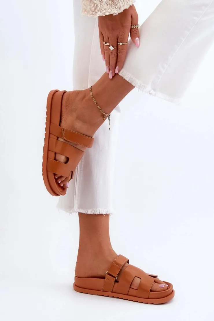 Best Boto Klasyczne Klapki Damskie Camel Molie