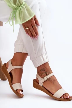 Discount Boto Klasyczne Sandały Na Niskim Koturnie Beżowe Arya