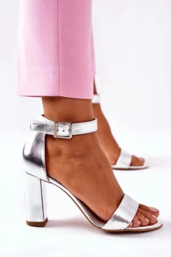 Damskie Laura Messi Klasyczne Skórzane Sandały Na Słupku 1760 Srebrne