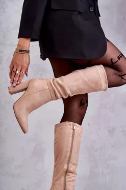 Best Boto Klasyczne Zamszowe Kozaki Na Obcasie Ciemnobeżowe Tressa Beżowy