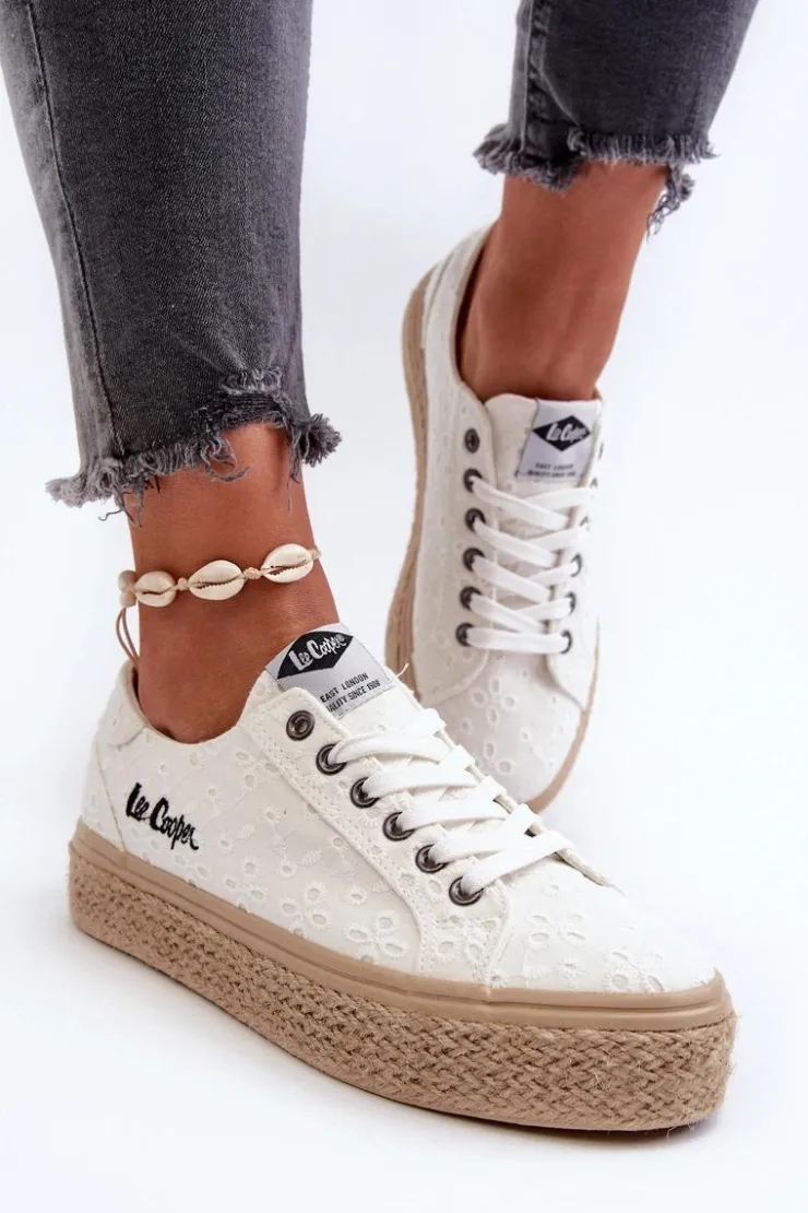 Discount Lee Cooper Koronkowe Trampki Damskie Z Plecionką LCW-24-44-2425 Białe