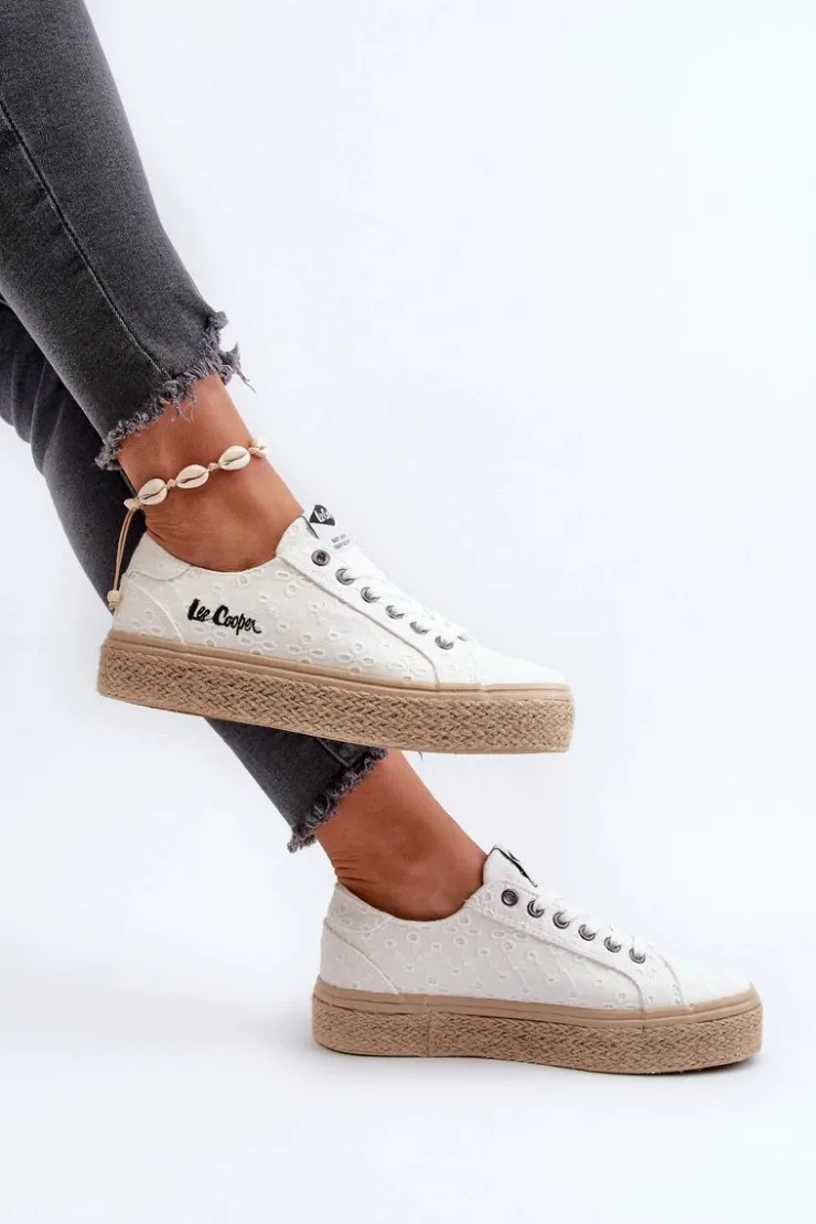 Discount Lee Cooper Koronkowe Trampki Damskie Z Plecionką LCW-24-44-2425 Białe