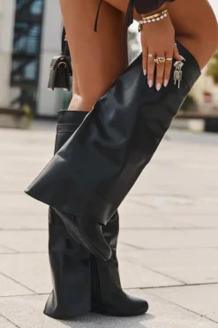 Best Boto Kozaki Damskie Na Koturnie Z Paskiem I Srebrnym Detalem Eko Skórzane Czarne Korivelle Czarny