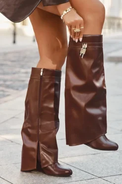 Damskie Boto Kozaki Damskie Na Koturnie Z Paskiem I Srebrnym Detalem Eko Skórzane Brązowe Korivelle