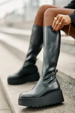 Clearance Buty damskie Vinceza Kozaki Damskie Przed Kolano Na Platformie I Koturnie Vinceza 58342 Czarne