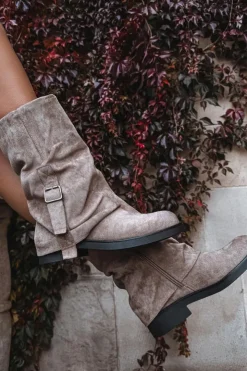 Damskie Boto Kozaki Damskie Z Wywiniętą Cholewką Do Połowy Łydki Z Klamrą Khaki Minelle