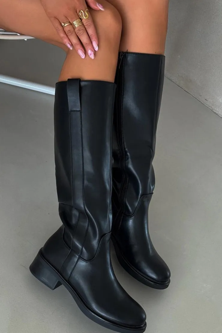 Sale Boto Kozaki Oficerki Damskie Na Niskim Obcasie Ocieplane Czarne Averna Czarny