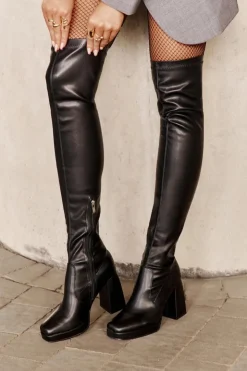 Damskie Boto Kozaki Z Cholewką Za Kolano Na Słupku Czarne Liatheia