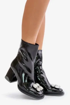 Damskie buty S.Barski Botki Ocieplane|Botki Na Obcasie*Lakierowane Botki Damskie Na Słupku Z Ozdobą D&A MR880-019 Czarne Czarny