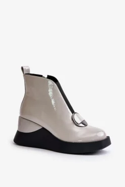 Damskie buty S.Barski Botki Ocieplane|Botki Na Koturnie*Lakierowane Botki Na Koturnie Ocieplane D&A MR880-136 Jasnoszare Szary