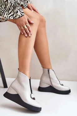 Damskie buty S.Barski Botki Ocieplane|Botki Na Koturnie*Lakierowane Botki Na Koturnie Ocieplane D&A MR880-136 Jasnoszare Szary