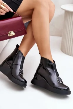 Discount Damskie buty S.Barski Lakierowane Botki Na Koturnie Ocieplane D&A MR880-136 Czarne