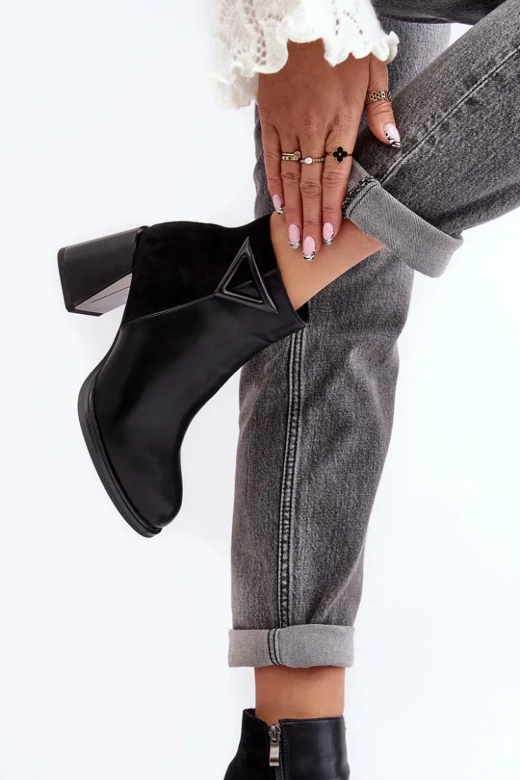 Sale Damskie buty S.Barski Lakierowane Botki Na Obcasie Ocieplane MR880-093 Czarne Czarny