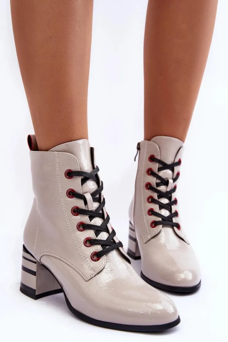 Discount Damskie buty S.Barski Lakierowane Botki Na Obcasie S.Barski MR870-49 Jasnoszare