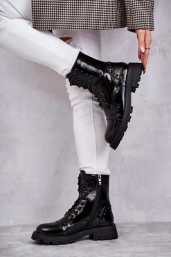 Boto Lakierowane Botki Z Ćwiekami Czarne Palmira