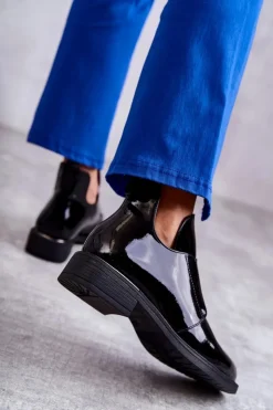 Discount Buty damskie Vinceza Lakierowane Botki Z Wycięciami Na Płaskim Obcasie Czarne Eunice