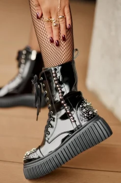 Damskie Damskie buty S.Barski Lakierowane Botki Ze Zdobieniem Na Platformie D&A MR880-079 Czarne