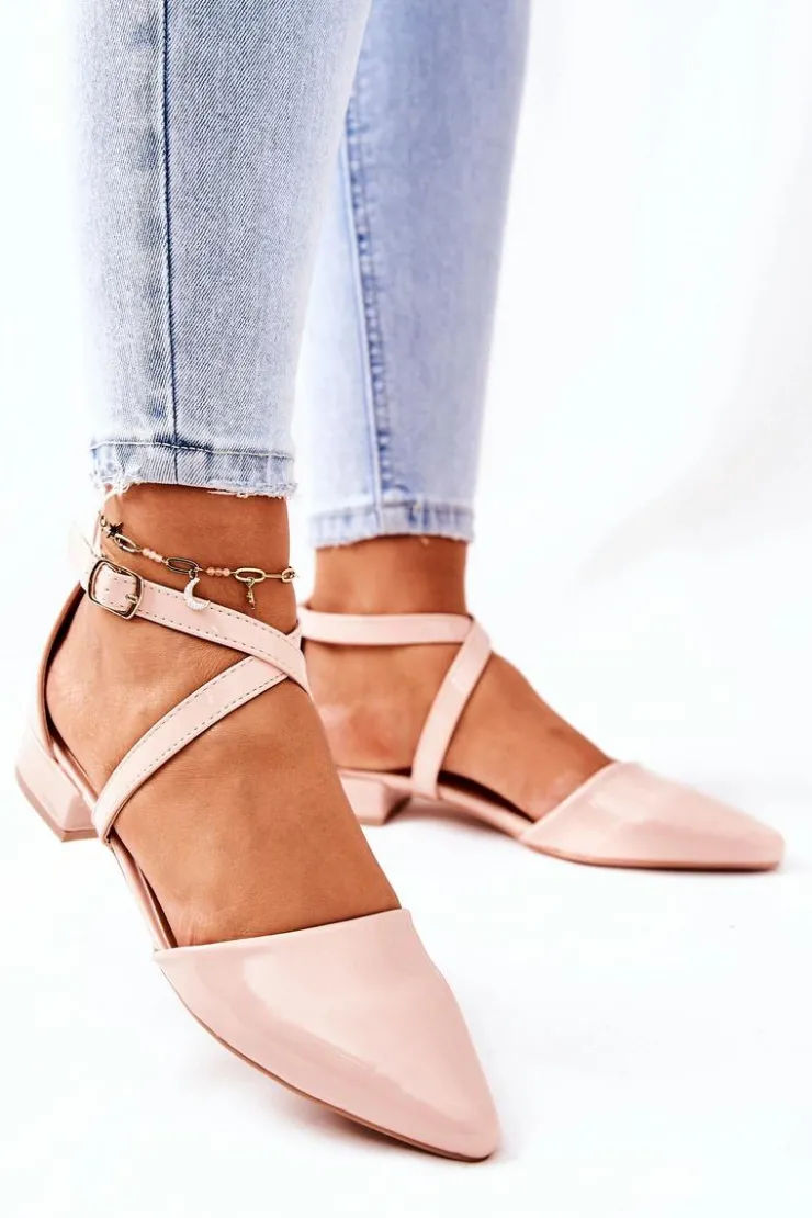 Boto Czółenka Na Słupku*Lakierowane Czółenka Na Niskim Obcasie Beżowe Giovanna