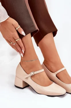 Outlet Boto Lakierowane Czółenka Z Paskiem I Sprzączką Beżowe Savilae