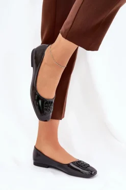 Buty damskie Vinceza Lakierowane Eleganckie Baleriny Damskie Z Ozdobnym Detalem Vinceza 17377 Czarne Czarny