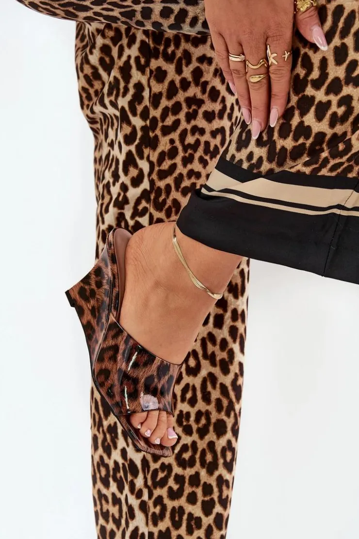 Damskie Boto Lakierowane Klapki Damskie Na Koturnie Panterka Brązowe Nelithin